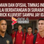 Para pemain dan ofisial Timnas Indonesia, termasuk Patrick Kluivert dan Jay Idzes, tiba di Surabaya jelang pertandingan internasional – bolaterkini88.